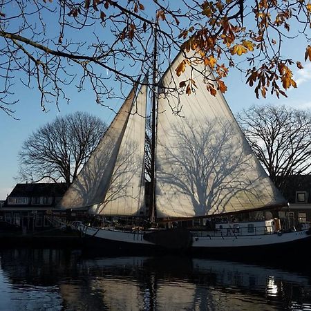 Zeilschip De Vrouw Dina Villa Leida Esterno foto